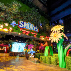 Smurfs_Theme_park_entrance_lowres