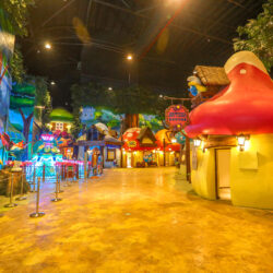 Smurfs_Theme_park_smurf_village_2_lowres